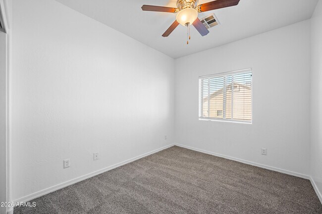 Building Photo - 4608 W Maryland Ave