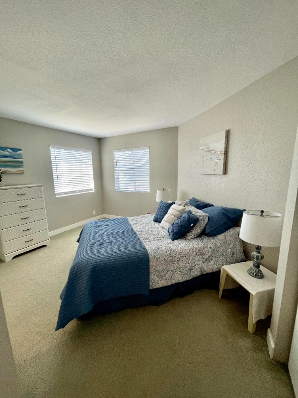 Building Photo - 605 S Myers St