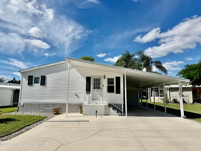 Building Photo - 159 Blue Jay Ln