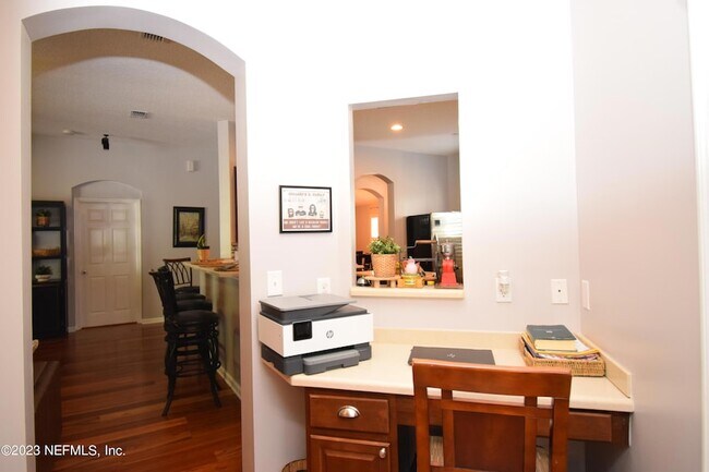 Building Photo - 3055 Covenant Cove Dr