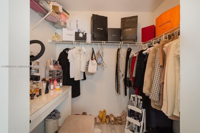 Building Photo - 12160 St.Andrews Pl