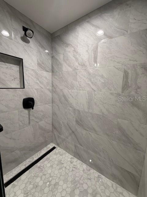 Building Photo - 322 E Central Blvd