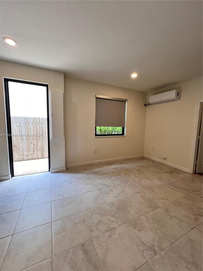 Building Photo - 24836 SW 118th Ave