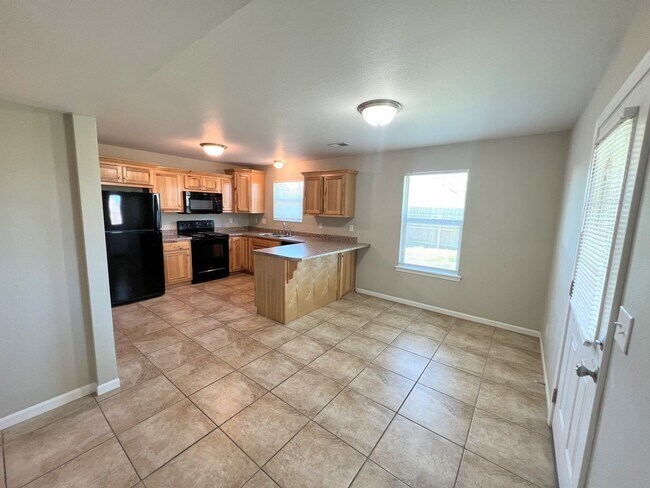 Building Photo - 16075 Holy Cross Ln