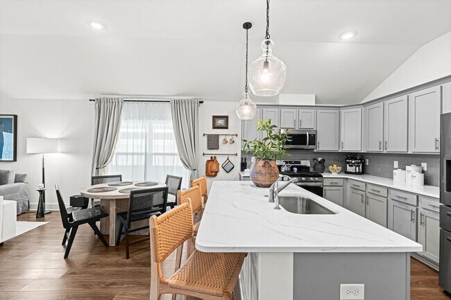 Building Photo - 283 Bayou Bend Ln