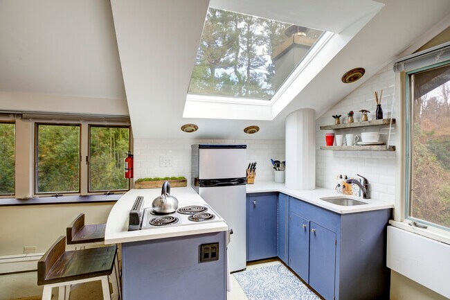 Building Photo - 34 Heather Ln