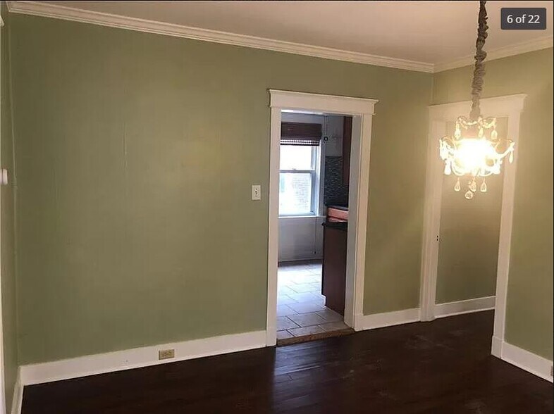 Dining Room - 3847 Brighton Rd
