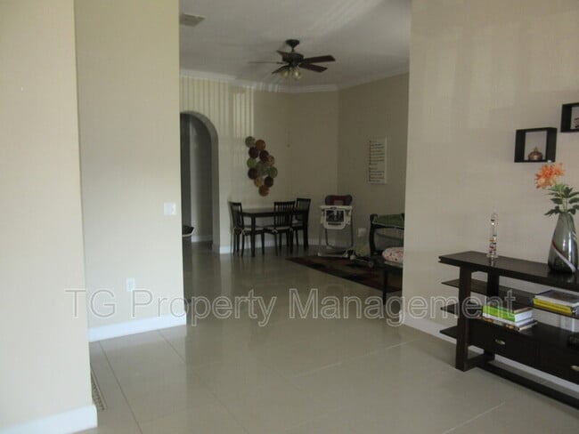 Building Photo - 9745 Touchton Rd