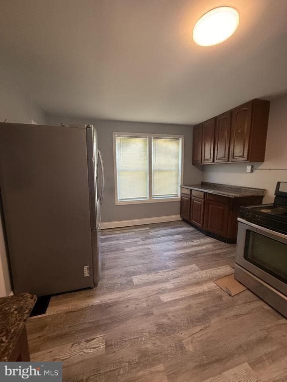 Building Photo - 17 E Foundry St