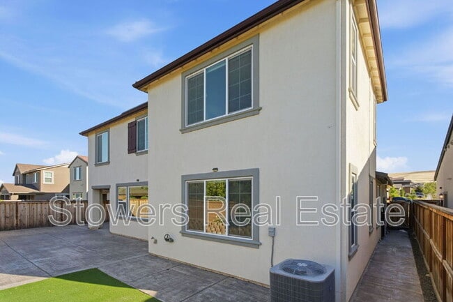 Building Photo - 6336 Moser Wy