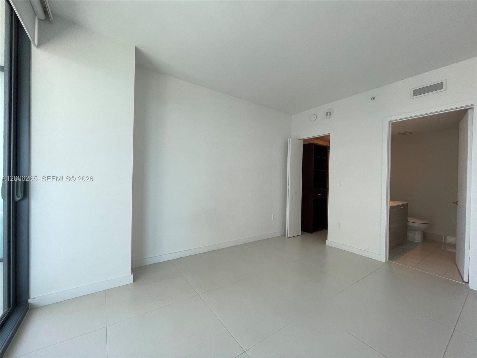 Building Photo - 1300 S Miami Ave