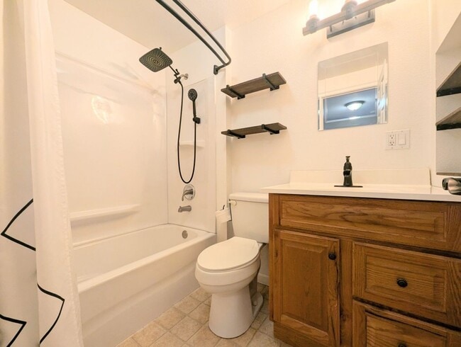 Building Photo - 2Bd/2Ba Granite Falls House