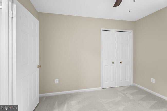 Building Photo - 7603 Woodstown Dr