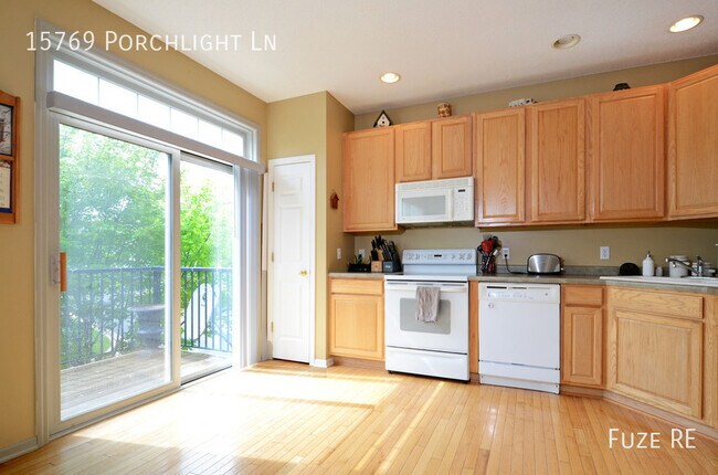 Building Photo - 15769 Porchlight Ln