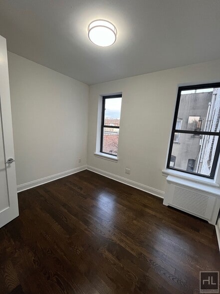 Building Photo - STEINWAY STREET