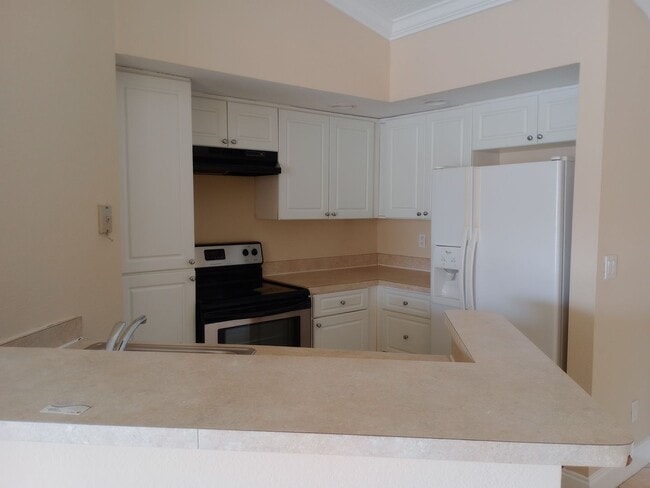 Building Photo - 5737 Gatlin Ave