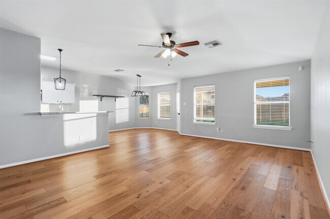 Building Photo - 6006 Wilcox Point Dr