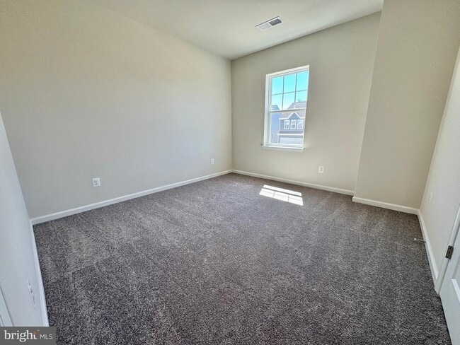 Building Photo - 19 Trout Lily Dr