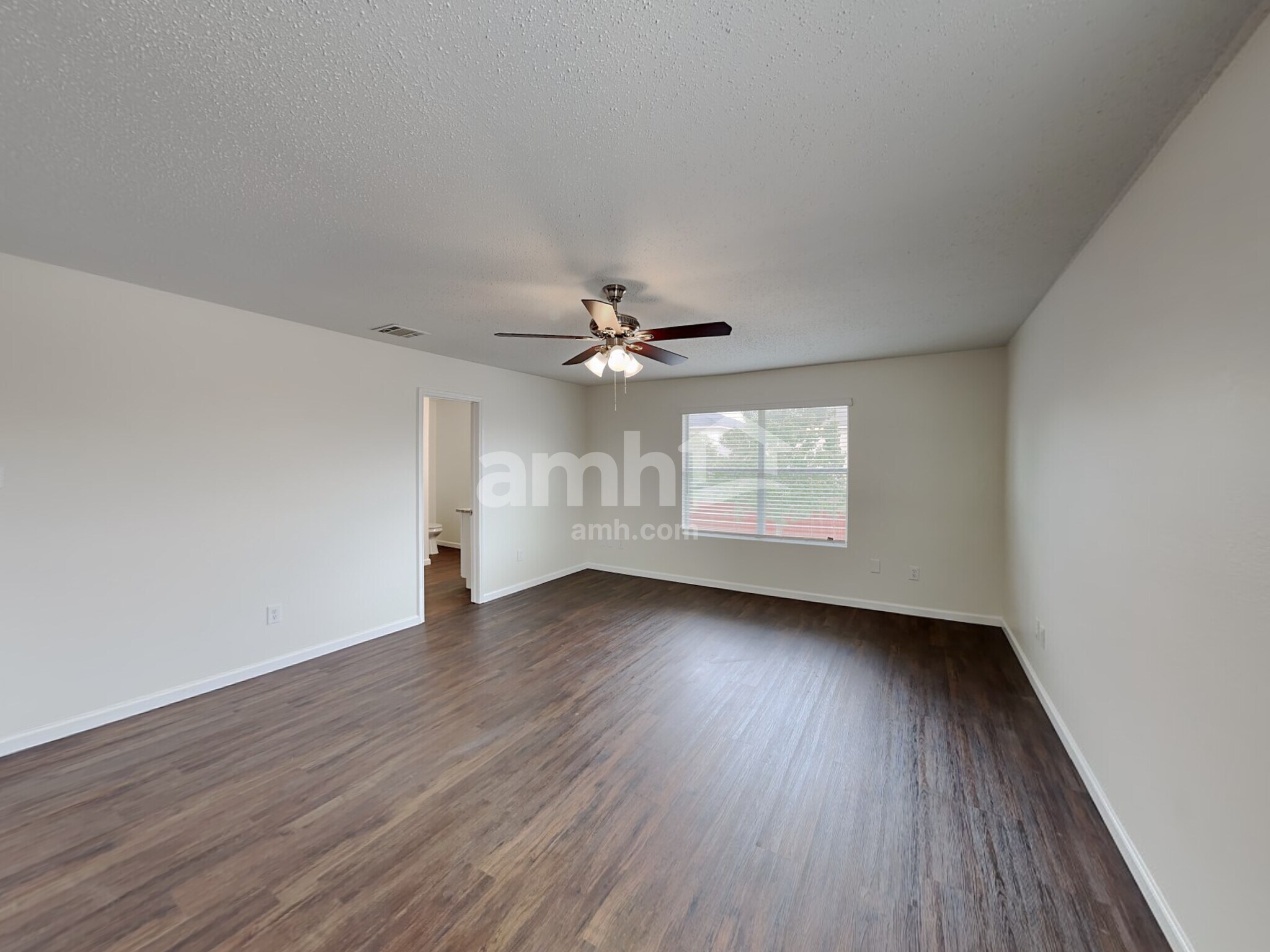 Building Photo - 10413 Woodruff Ct