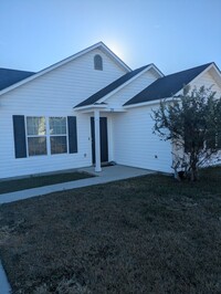 Building Photo - Home in Lanier County