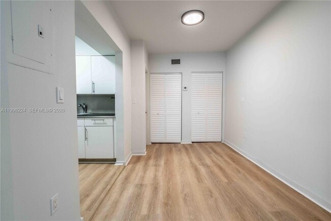 Building Photo - 920 Pennsylvania Ave