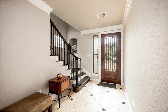 Building Photo - 5513 Livorno Way