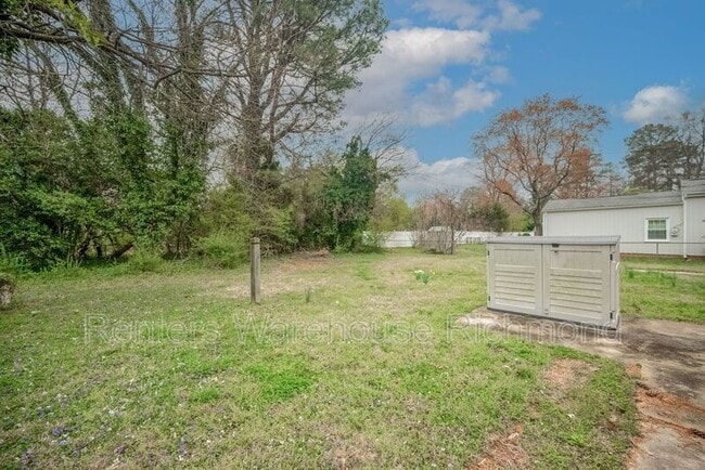 Building Photo - 1431 Yeardley Dr