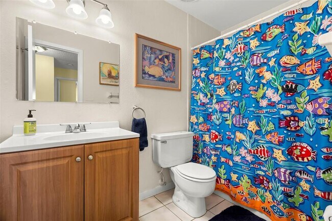 Building Photo - 412 Moorings Cove Dr