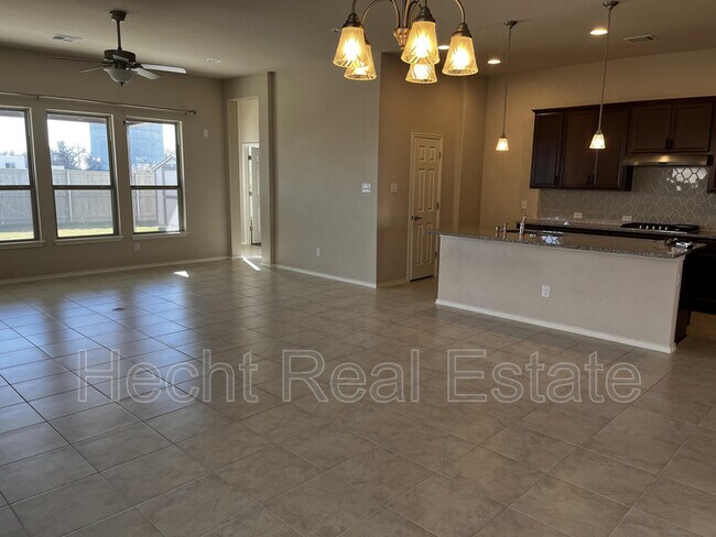Building Photo - 209 Double Mountain Rd