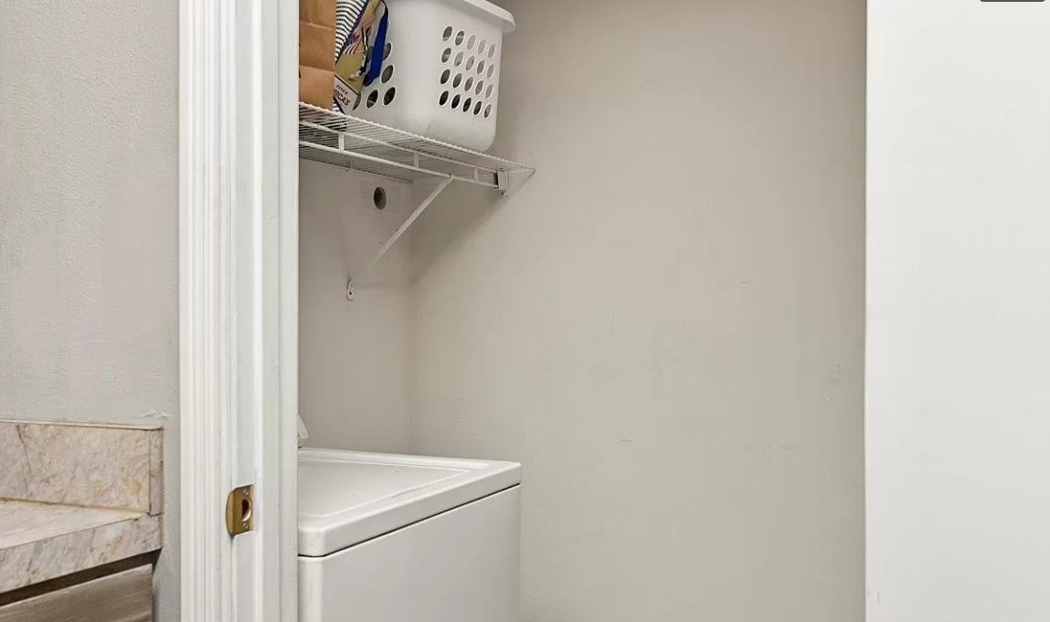 Building Photo - 6600 6th Street Frontage Rd E