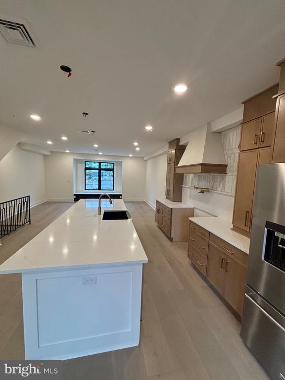 Building Photo - 302 Wigard Ave