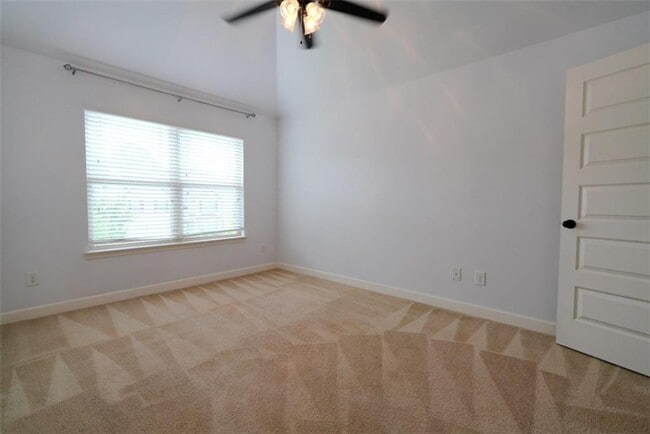 Building Photo - 921 Prather Ct SW