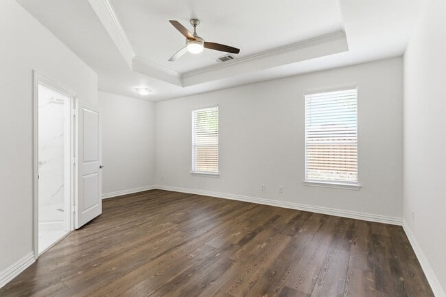 Building Photo - 5308 Sandstone Ln