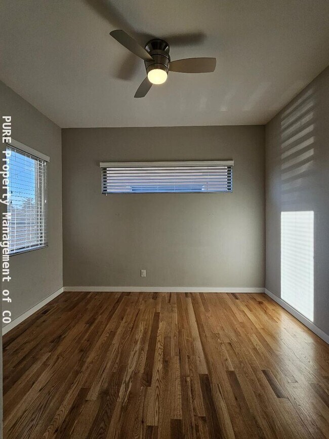 Building Photo - Beautiful 2 BR 4BA in the Highlands