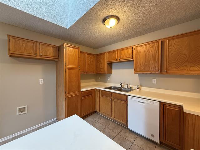Building Photo - 12267 Ortega St