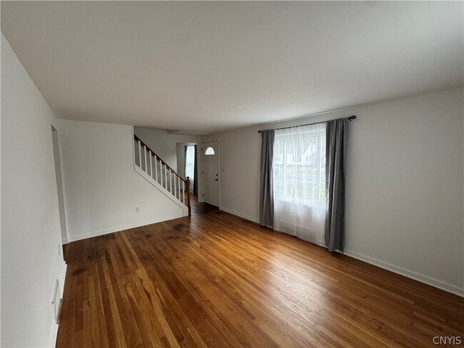 Building Photo - 103 Rockland Dr