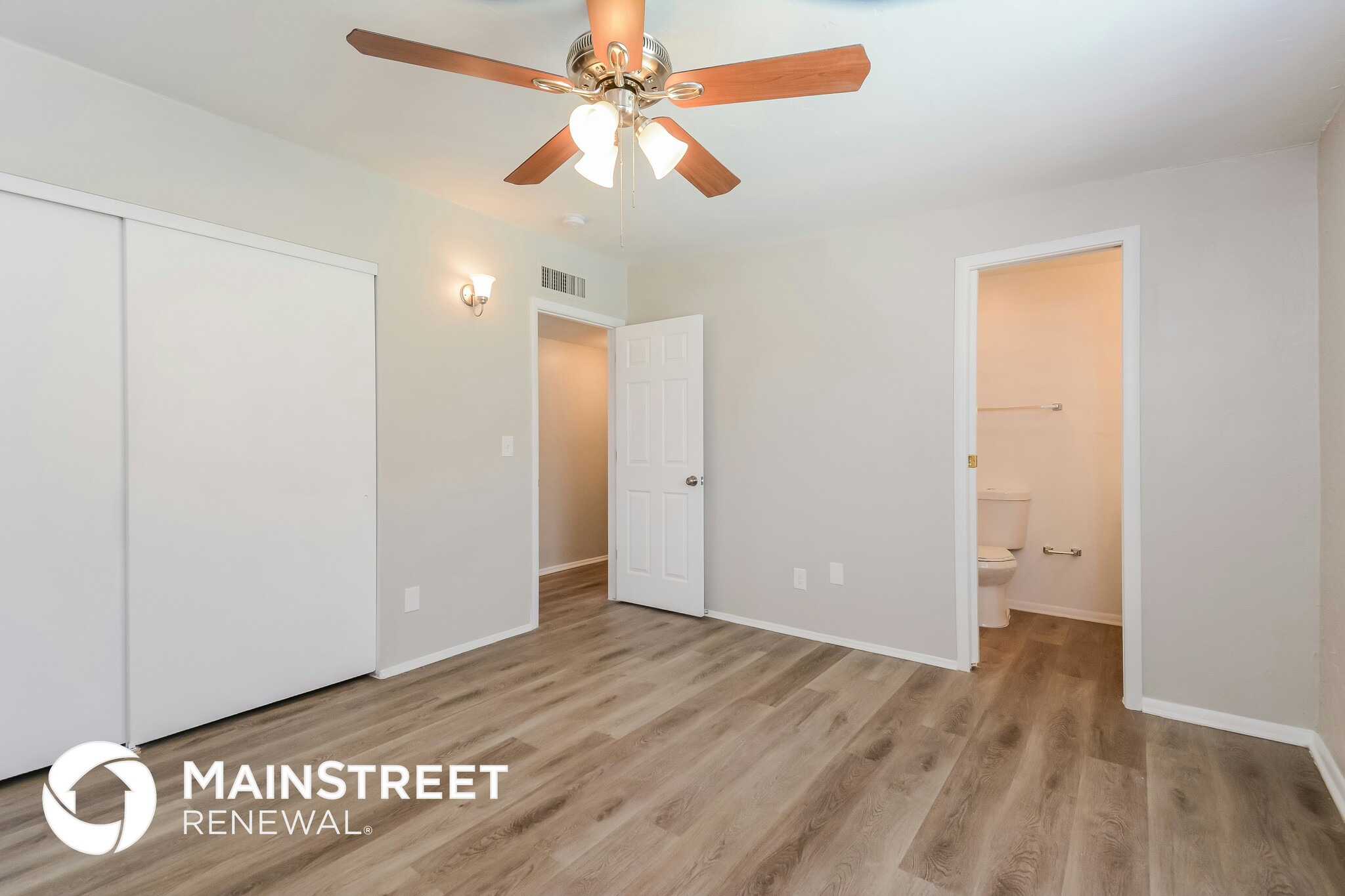 Building Photo - 7321 E Lakeside Dr