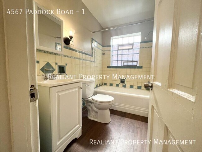 Building Photo - 4567 Paddock Rd