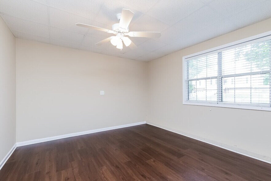 Building Photo - 4818 Baker Plantation Dr