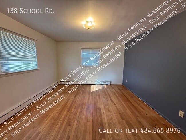 Building Photo - 138 School Rd