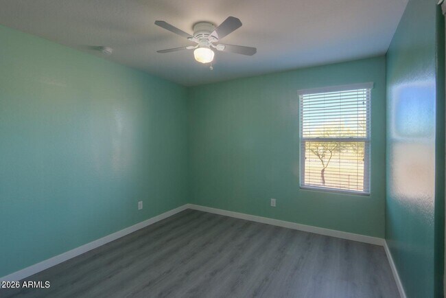 Building Photo - 4722 S 238th Ln