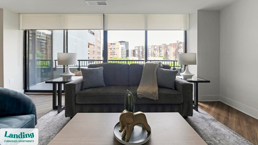 Building Photo - 1550 Clarendon Blvd