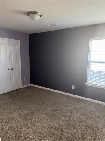 Building Photo - 2217 Mulberry Dr