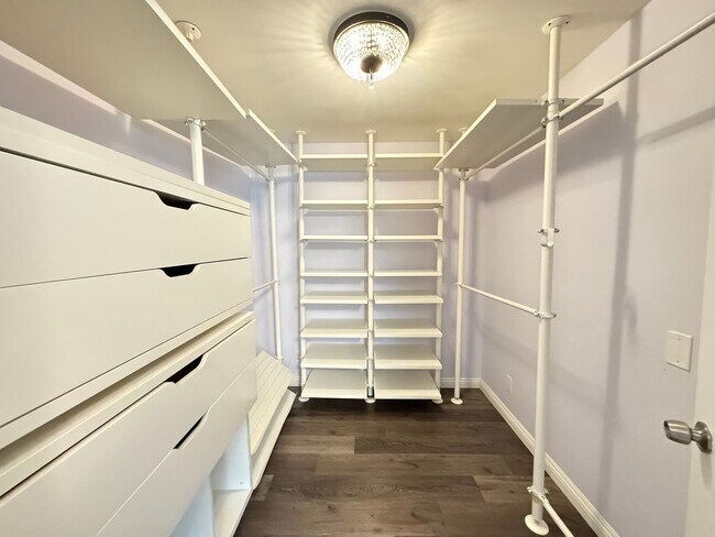 Building Photo - Beautiful 2Bd/2Ba Condo w/2 Reserved Parking Spaces, Extra Storage and Patio in Fullerton!