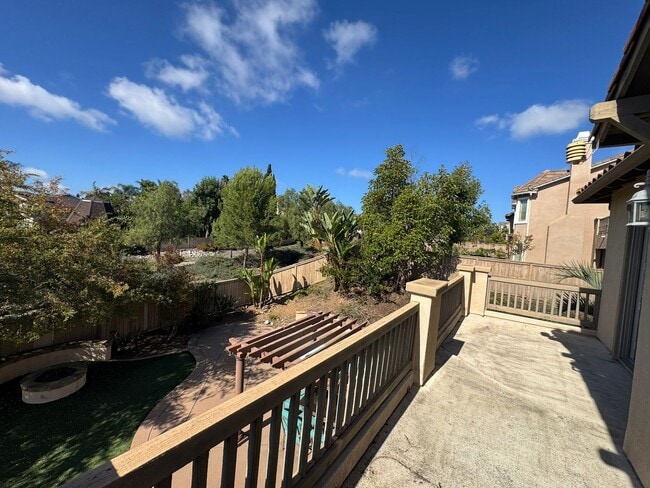 Building Photo - Gorgeous La Costa Executive Home – 5 Bed /...