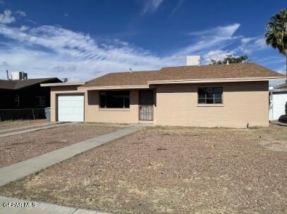 Building Photo - 8155 La Paloma Cir