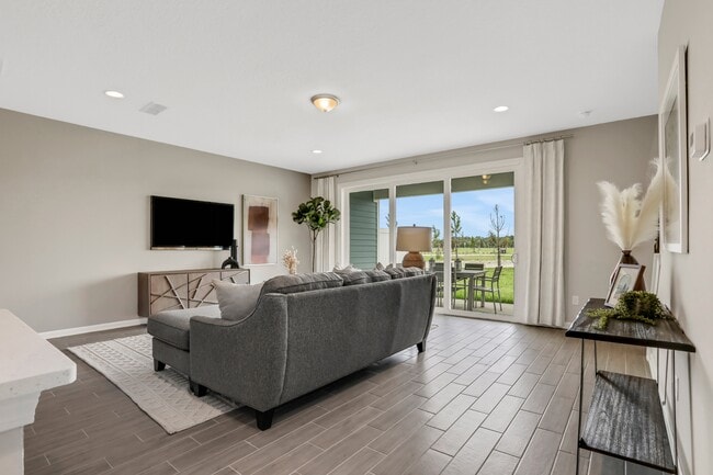 Building Photo - 823 Cherry Elm Dr