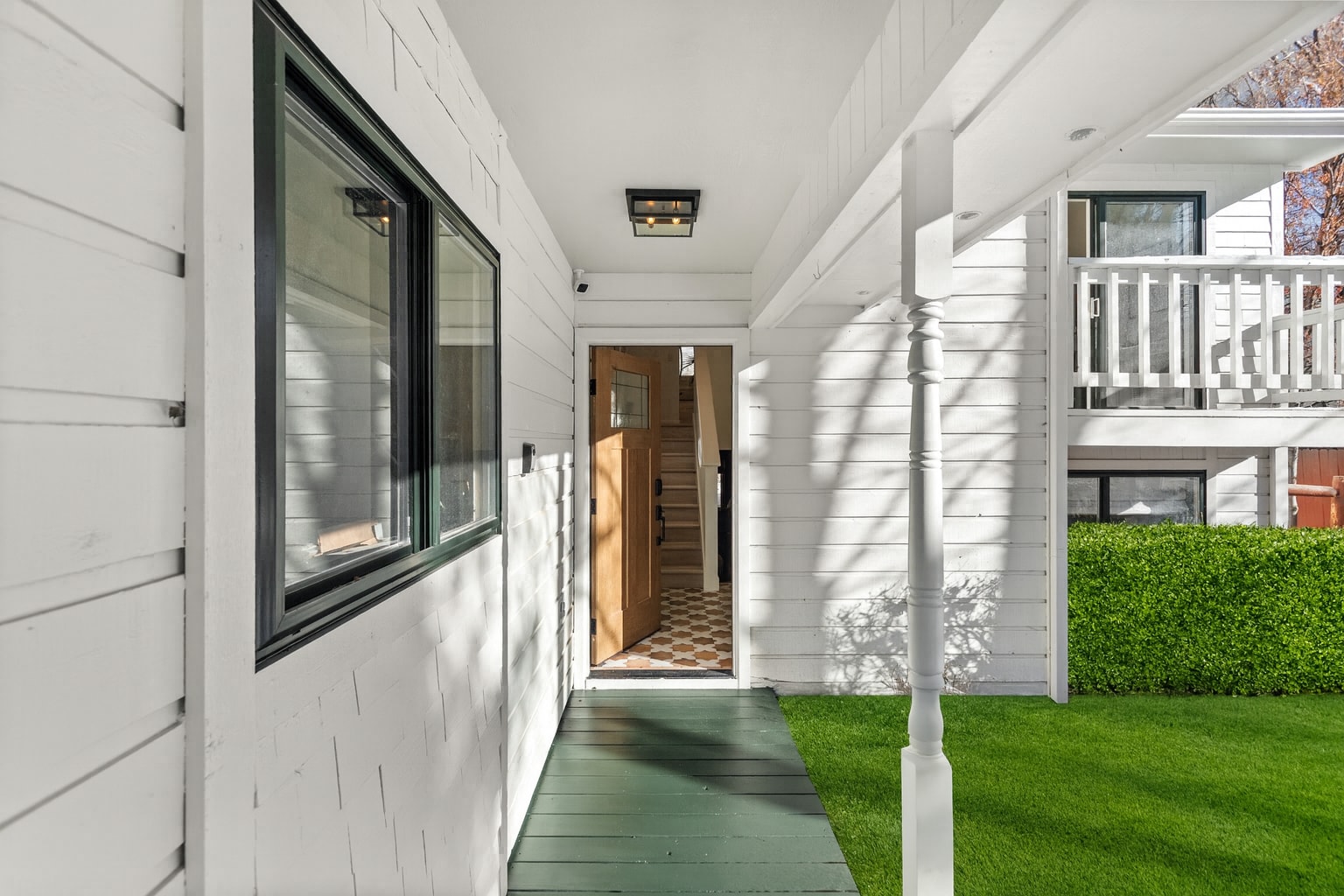 Building Photo - 180 Deer Run