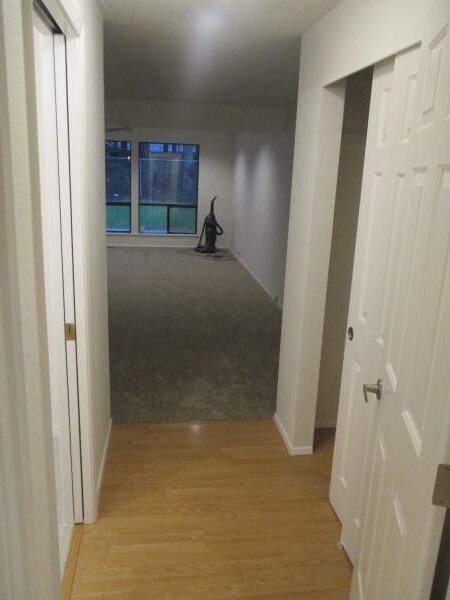 Building Photo - Wonderful 3 Bedroom Rambler in West Park E...