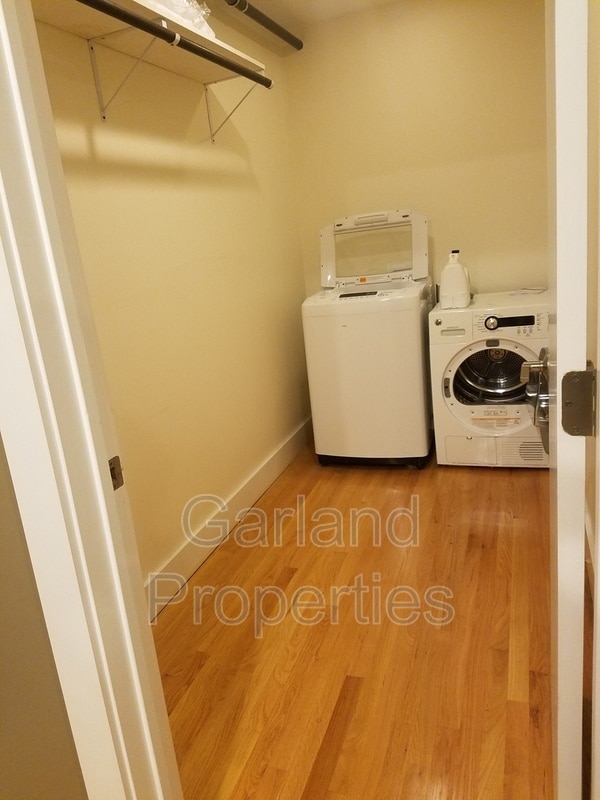 Building Photo - 111 Kirk Ave SW